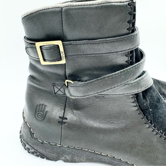 Teva Roslyn Ankle Wrap Suede & Leather Bootie Black Size 9 Outdoor Gorpcore Boho - Picture 2 of 12